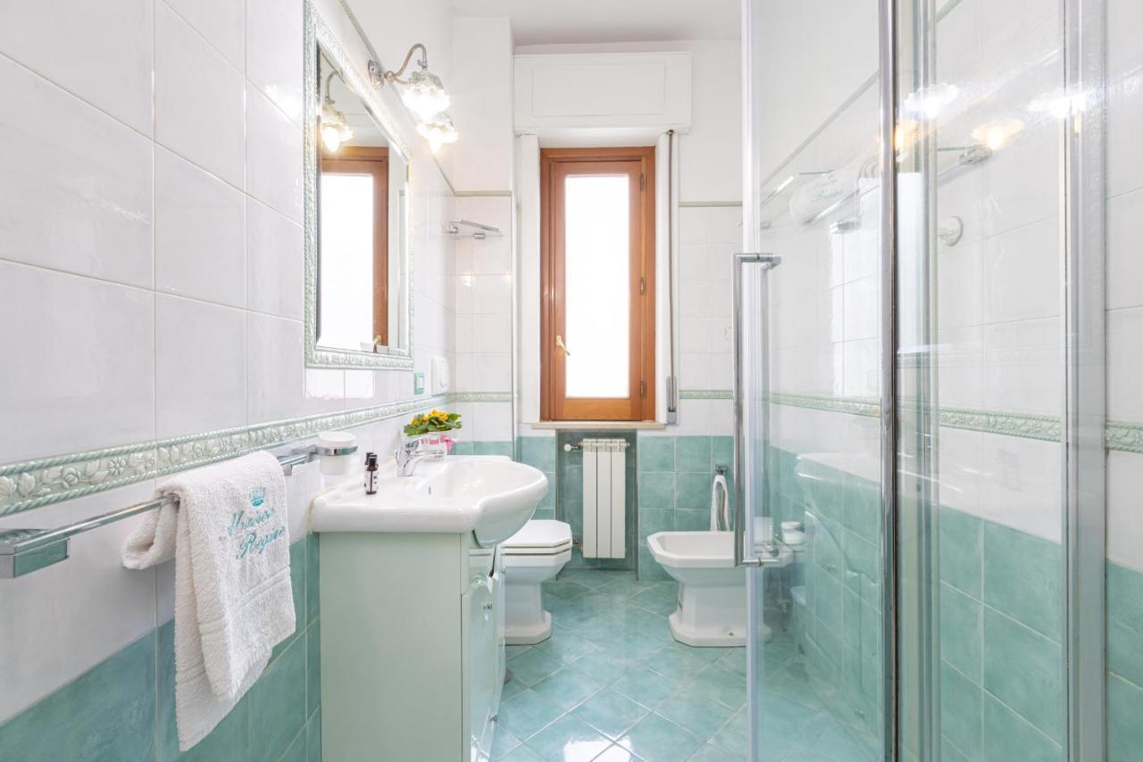 Maison Regine Сант'Агнело Екстериор снимка